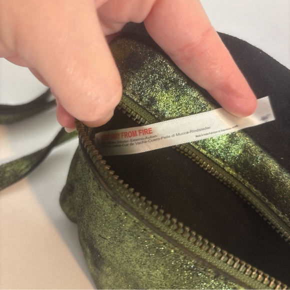 Free People 100% Cow Leather Mini Crossbody Purse NWT - Picture 7 of 10